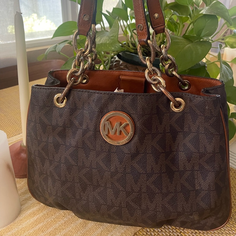 Michael Kors Monogram slouchy handbag with chain handles